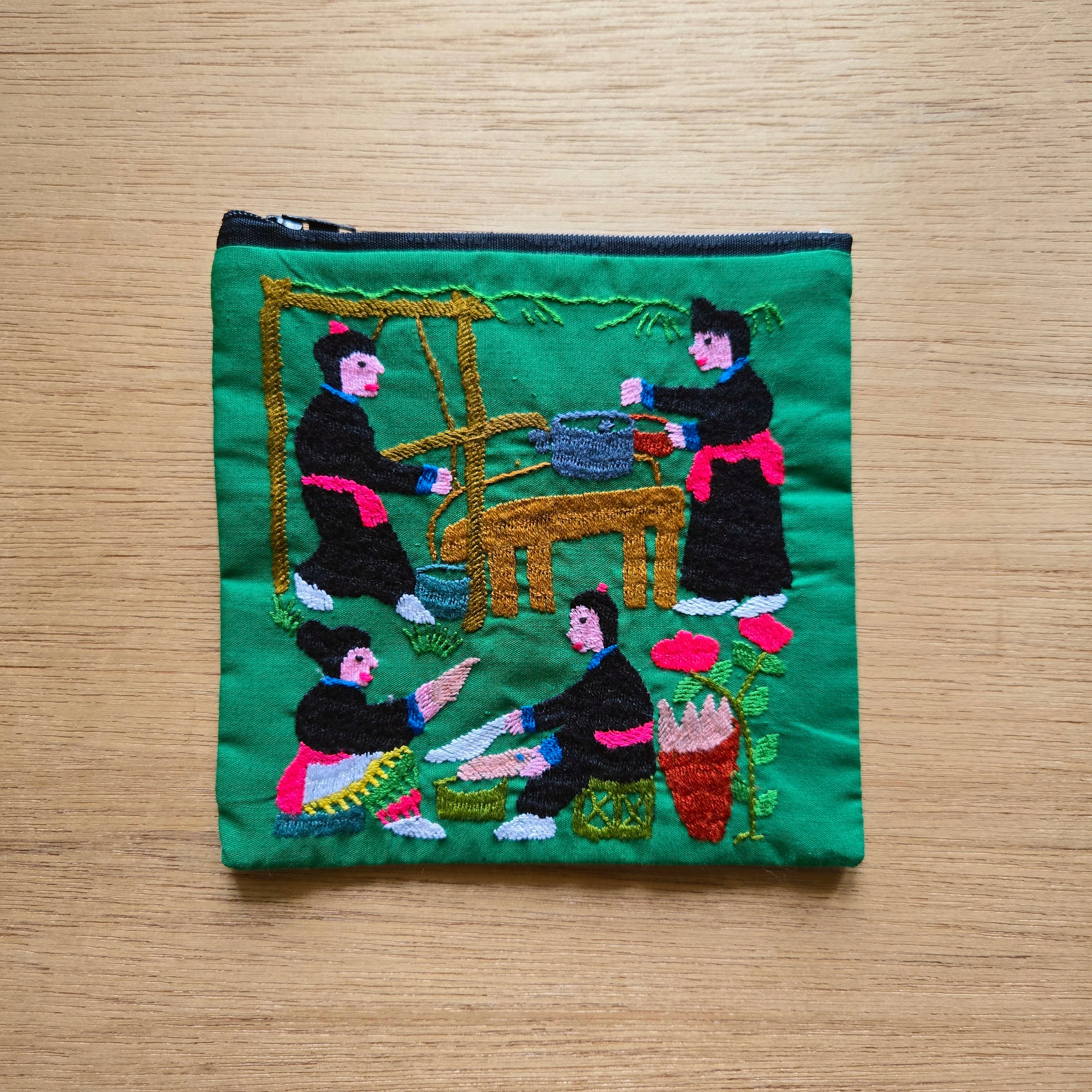 ラオス モン族手刺繍ポーチ・人々の生活 | gururi