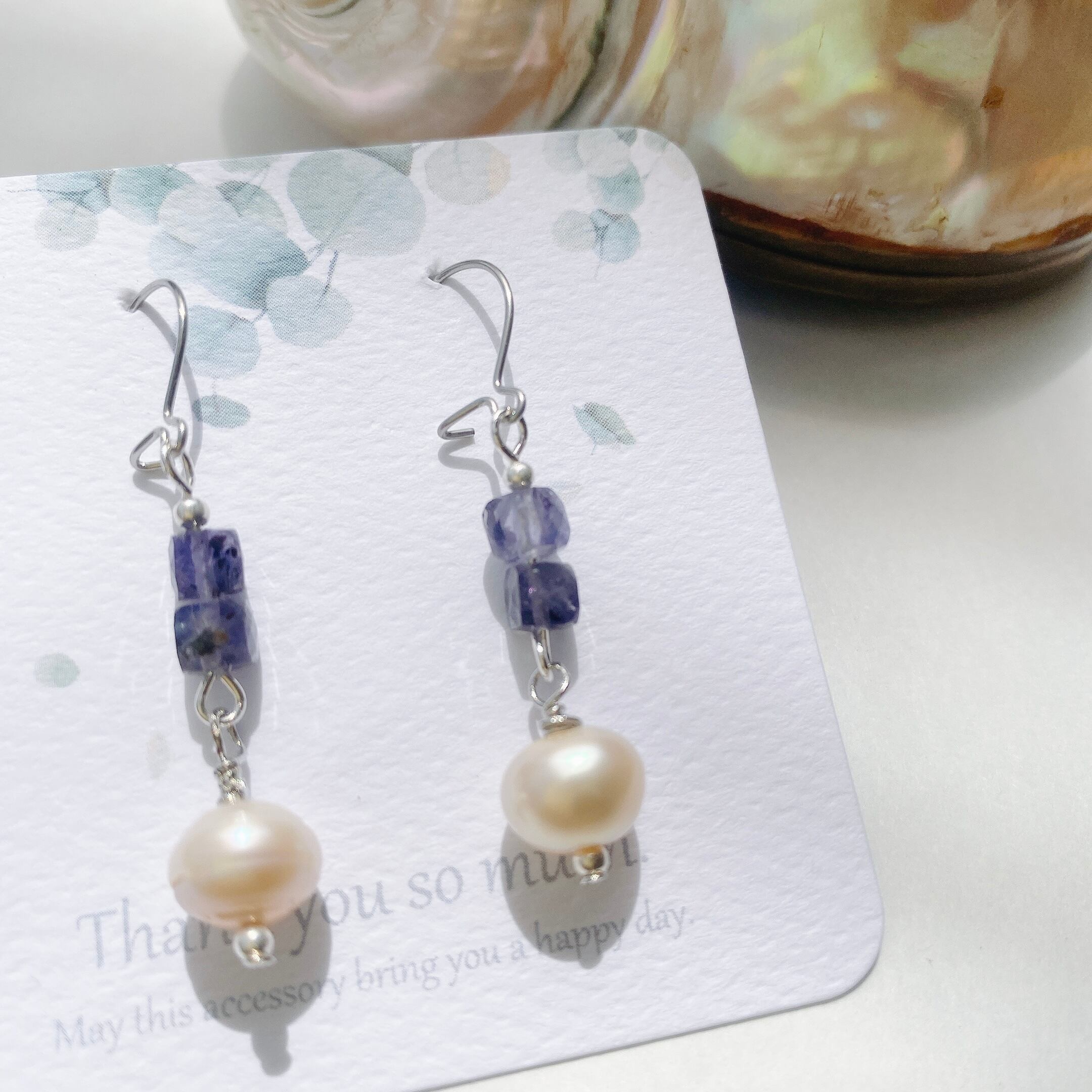 淡水パール &アイオライトピアス