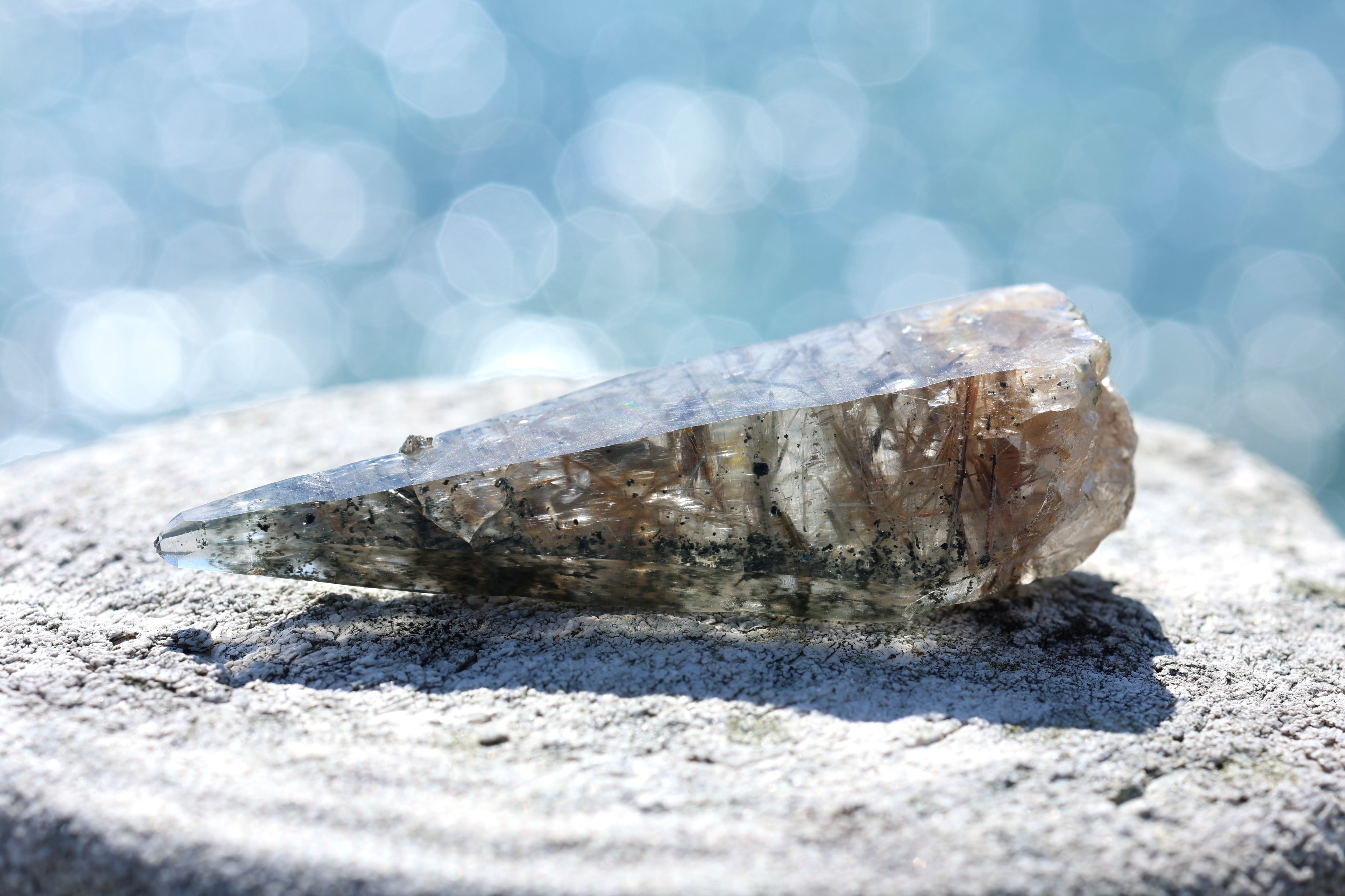 ヒマラヤ水晶 ガネーシュヒマール産 | 石垣島の夜光貝アクセサリーと