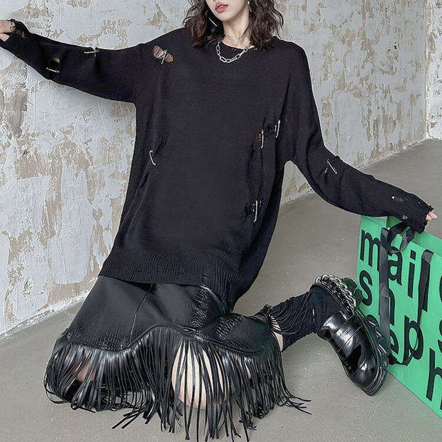 Round neck plain pullover C0538