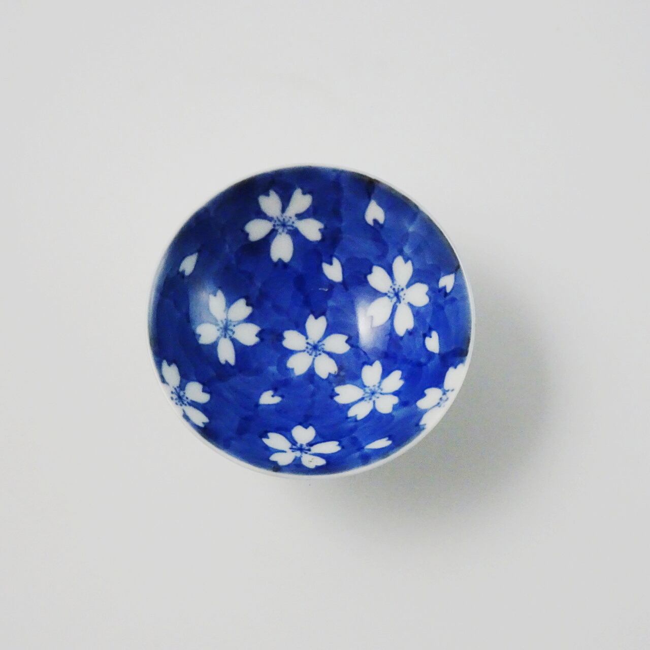 有田焼 匠の蔵 平盃(小)桜の舞(1ヶ入ダンボール)