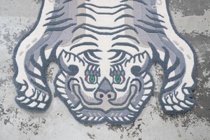 Tibetan Tiger Rug 《Sサイズ•ウール・オリジナル4・冬の初雪475》チベタンタイガーラグ