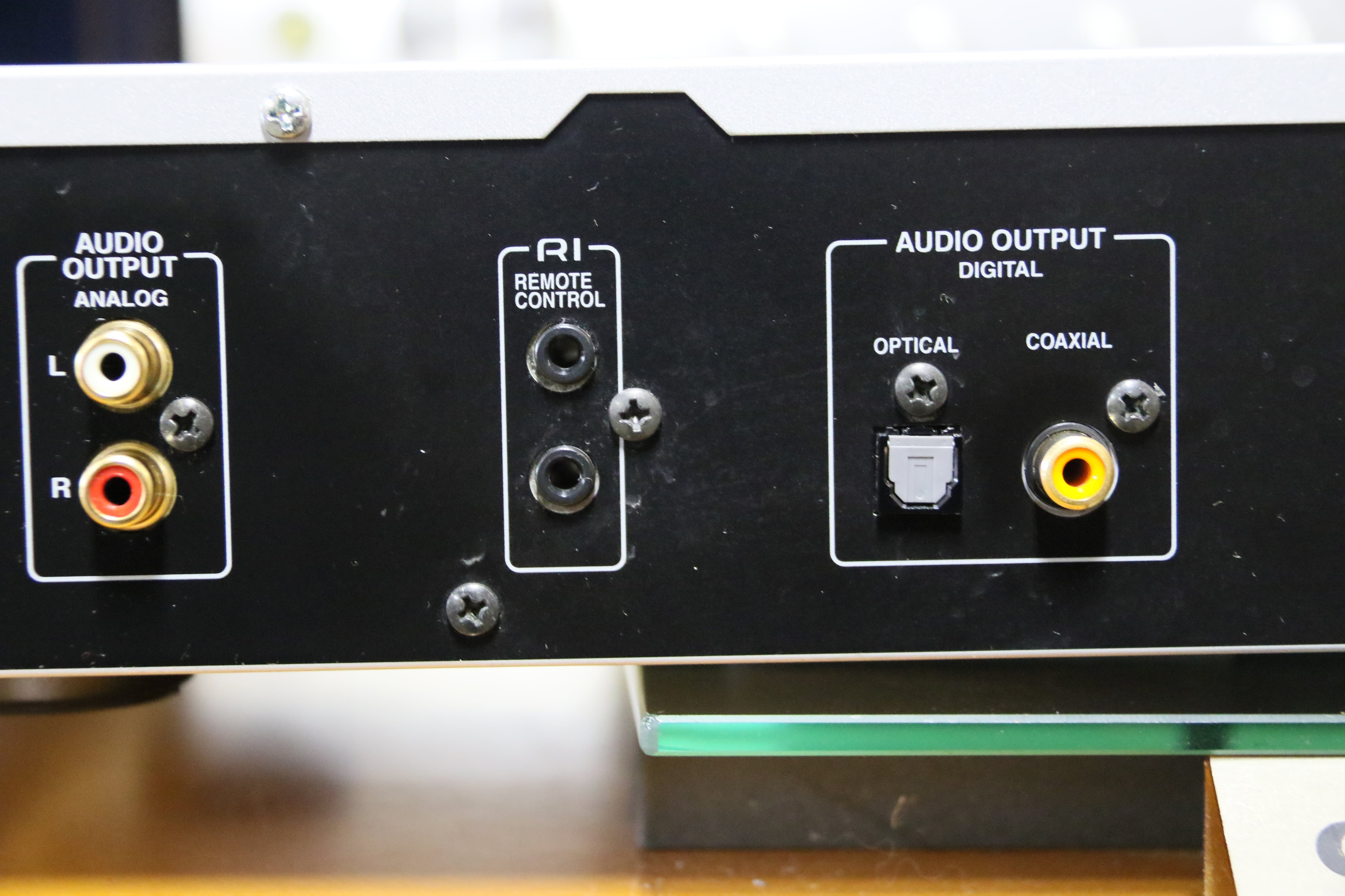 ONKYO  C773CDプレーヤー onkyo CDプレーヤー c-733