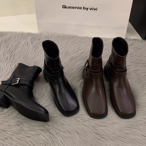 point belt ankle boots m0526