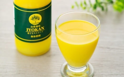 愛媛県産 宮内伊予柑ジュース ストレート果汁100％ 8本入り 伊予柑皮ごとジュース 720㎖ 1本 愛媛県産 宮内いよかん 自然栽培 伊予