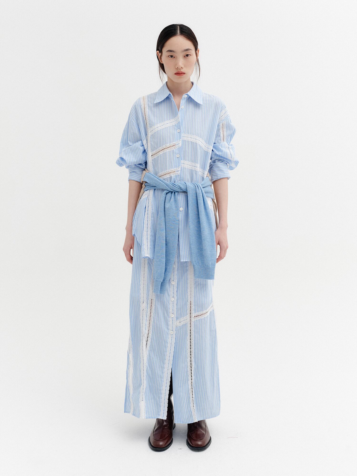 EENK][WOMEN] Lace Detail Panel Shirt (Sky Blue) 正規品 韓国