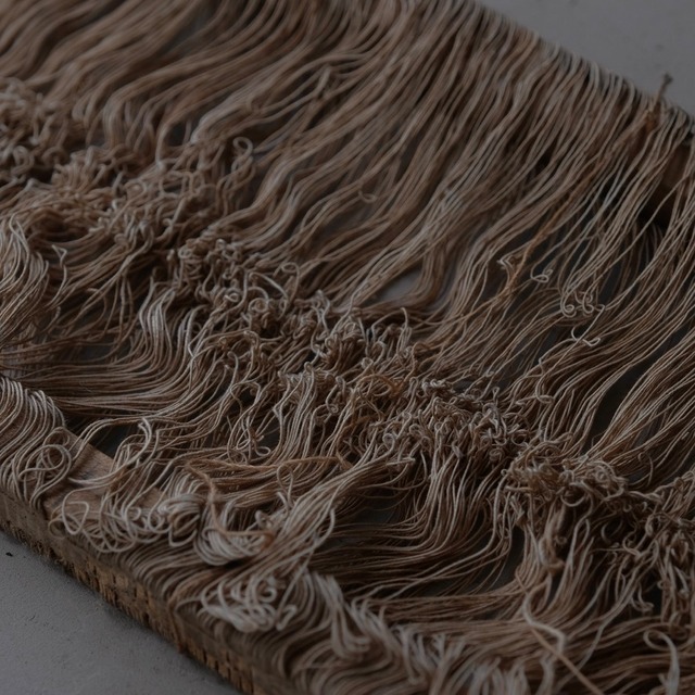 Thread heddle