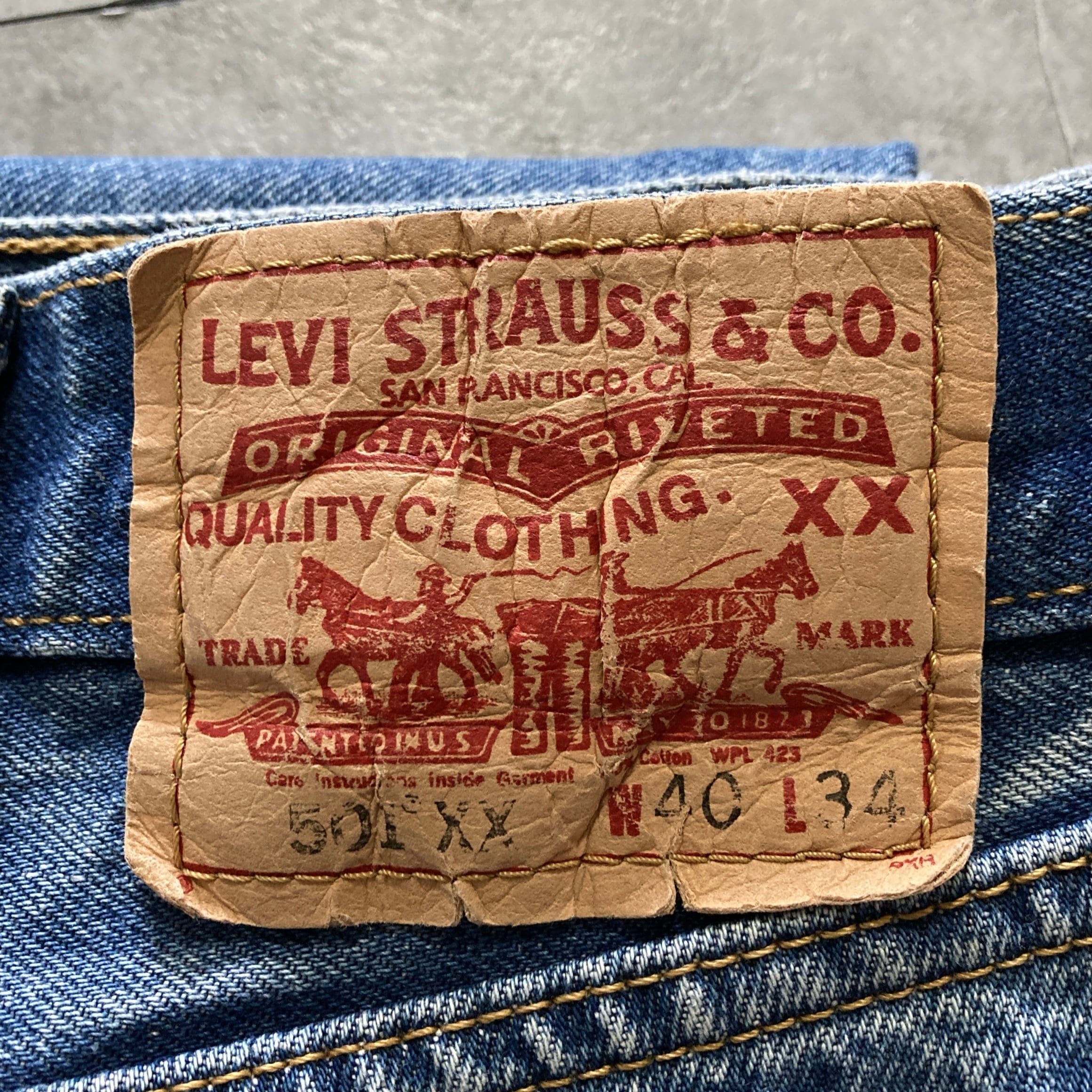 W40 L34】00's Levis 501XX リーバイス 04年製 ボタンフライ ビッグ