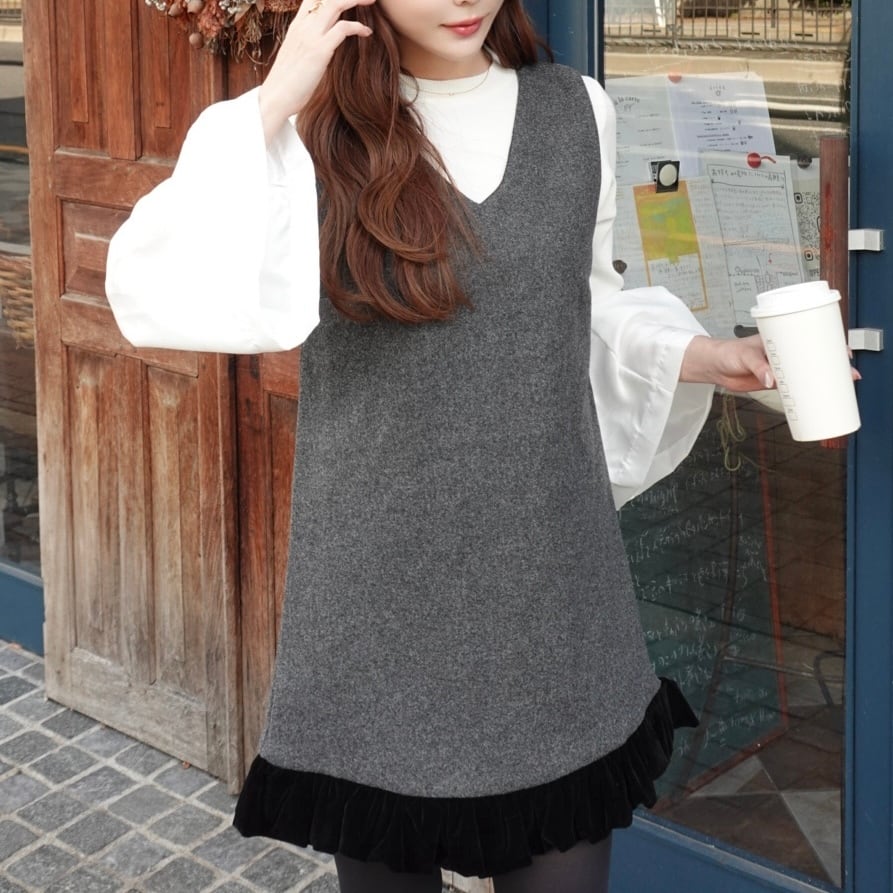 フリルノースリーブワンピース