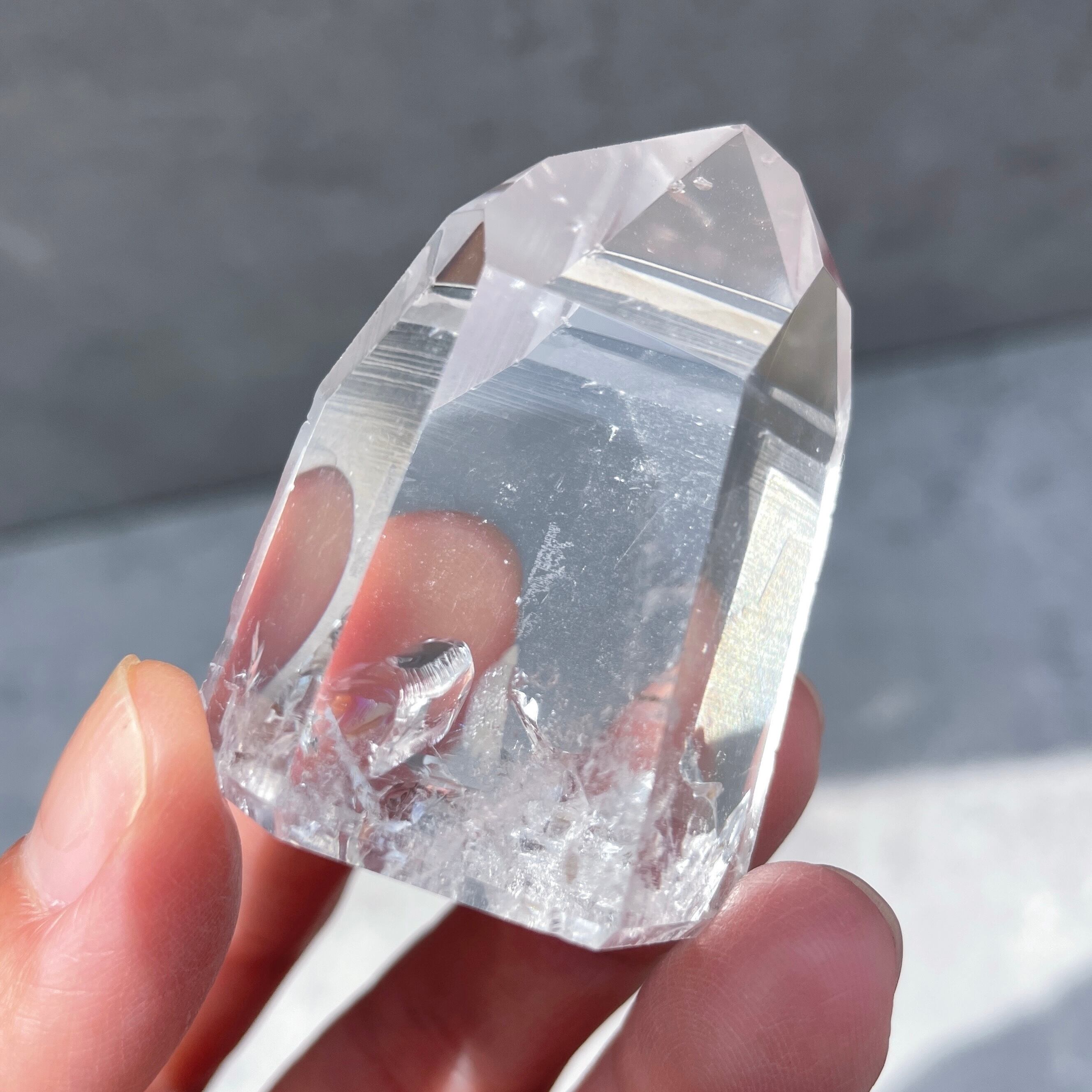 ゼッカ産水晶クリアクォーツ(セミポリッシュ) タワー05◇スターブラリークォーツ/ヴィジョンクォーツ/ゼコデソーザ(ゼカデソーザ)産