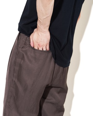 ssstein "VIS/LI TWILL WIDE EASY TROUSERS 〔KHAKI GREY〕"