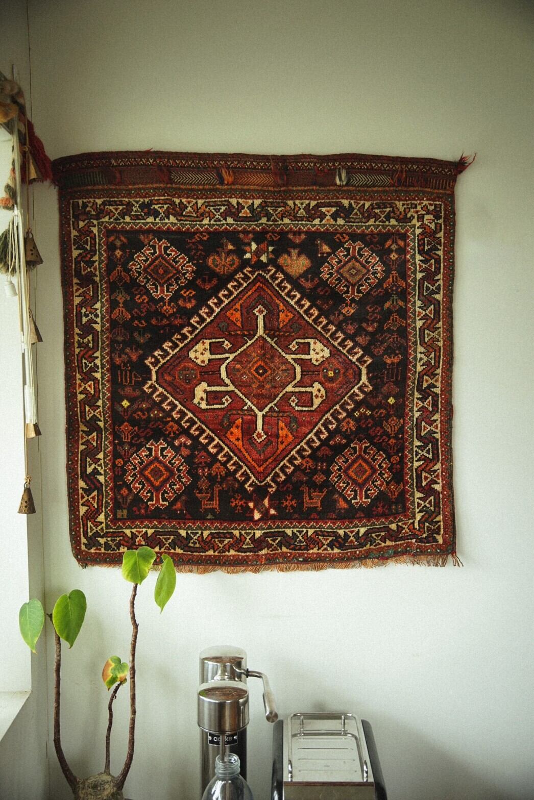 611-02 Semi Antique khamse rug