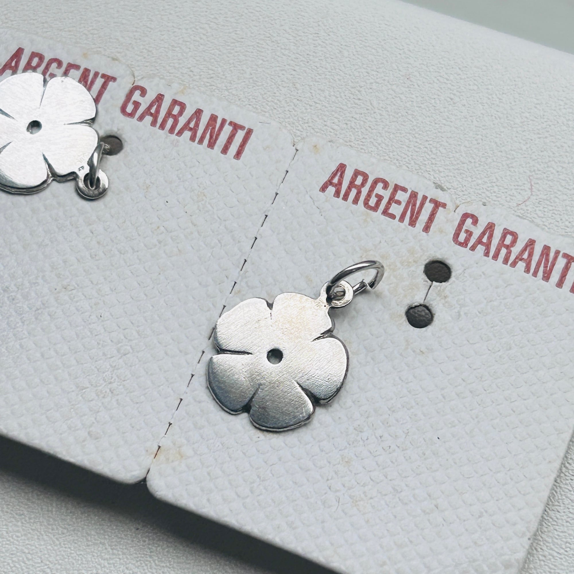 フランスシルバー925 【ミニフラワー】DEADSTOCKチャーム | Milo