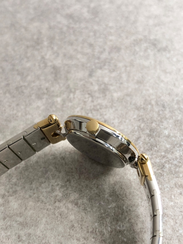 Christian Dior クリスチャン ディオール 腕時計 シルバー ラウンドフェイス ステンレススチール 3025 vintage ヴィンテージ オールド 6bgg33