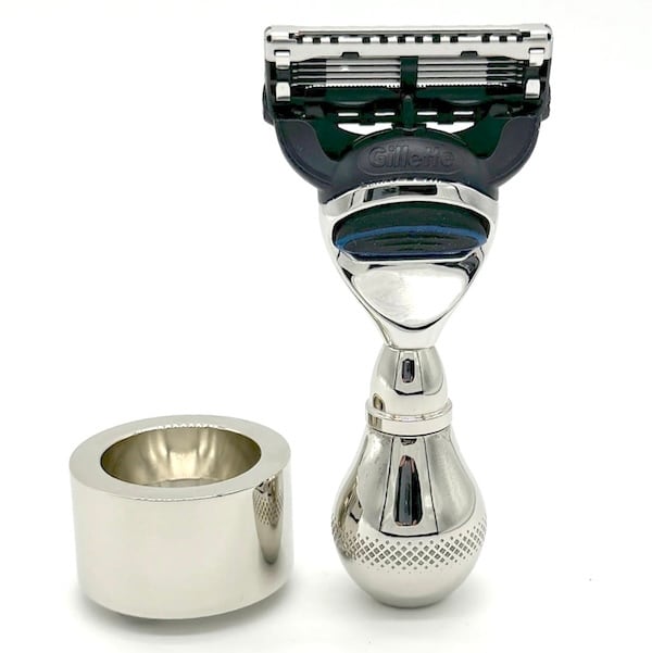 世界限定500本】英国アルバート・サーストンのサスペンダー／007 BOND