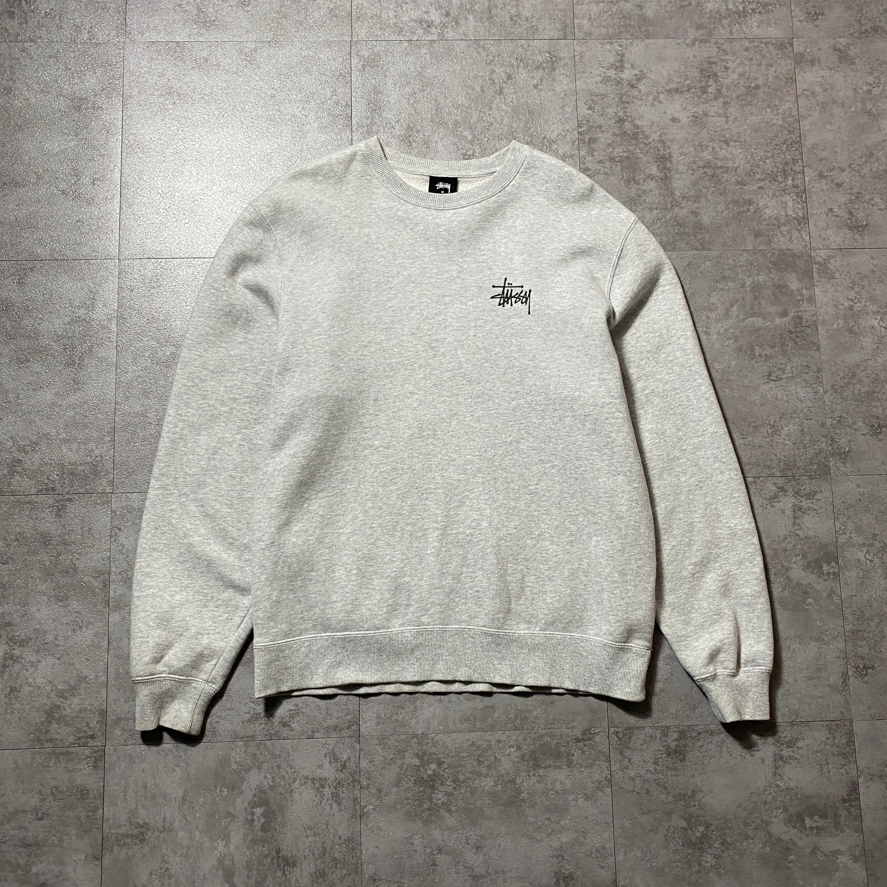 stussy ステューシー ショーンフォント バックプリント グレー stussy ステューシー ショーンフォント バックプリント グレー