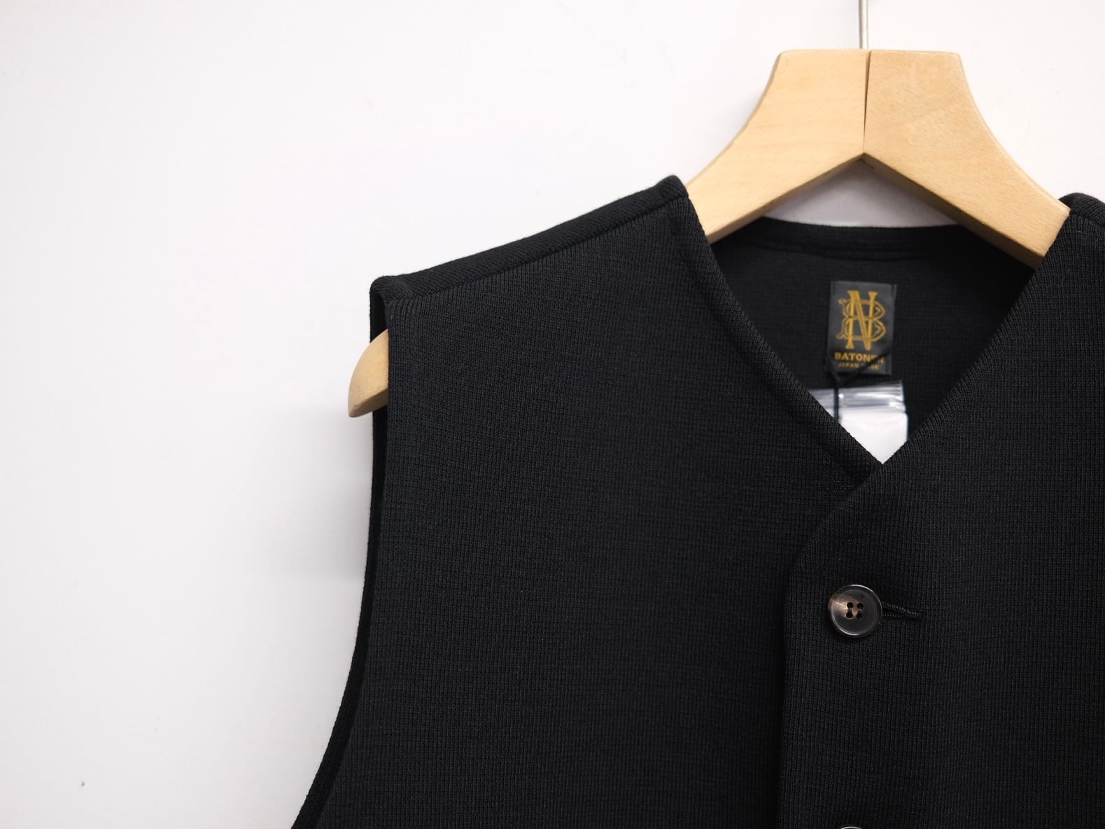 トップス BATONER ULTRA TWIST WOOL MILANO RIB VEST Men's BATONER “ ULTRA TWIST WOOL MILANO RIB VEST” BLACK | Lapel