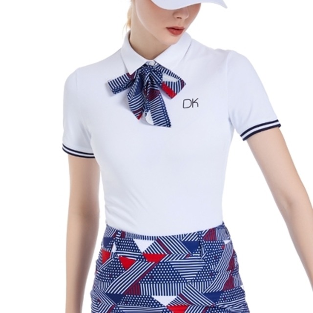 シンプル　ホワイト　ポロシャツ