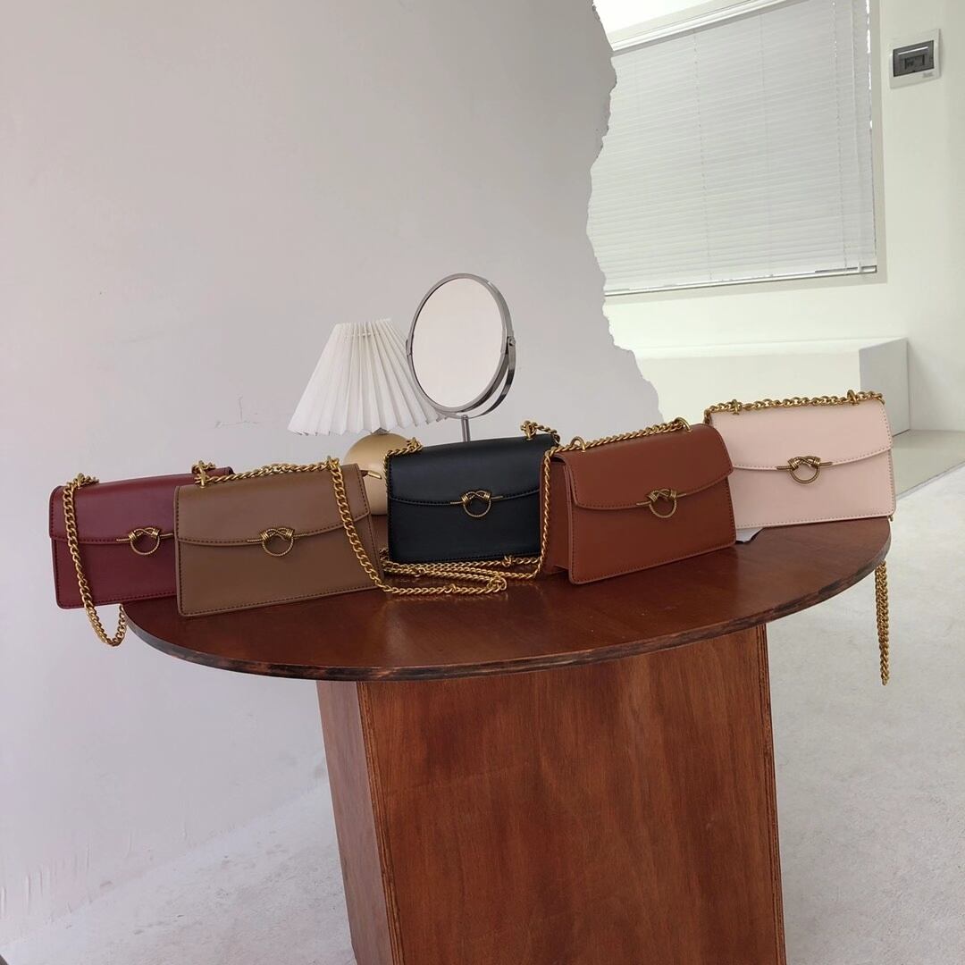 モチーフボタン　2WAYチェーンバッグ　AS103-0047