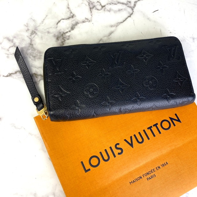 LOUIS VUITTON ルイヴィトン  M60571 ｼﾞｯﾋﾟｰ･ｳｫﾚｯﾄ SP4123 レザー 財布 ブラック A-7666