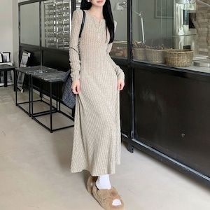 【送料無料】 ロングワンピース リブニット 長袖 レディース 春秋冬 韓国 ワンピース きれいめ シンプル 大人 カジュアル おしゃれ ヘンリーネック 伸縮性 リブ編み 大人可愛い 大人女子