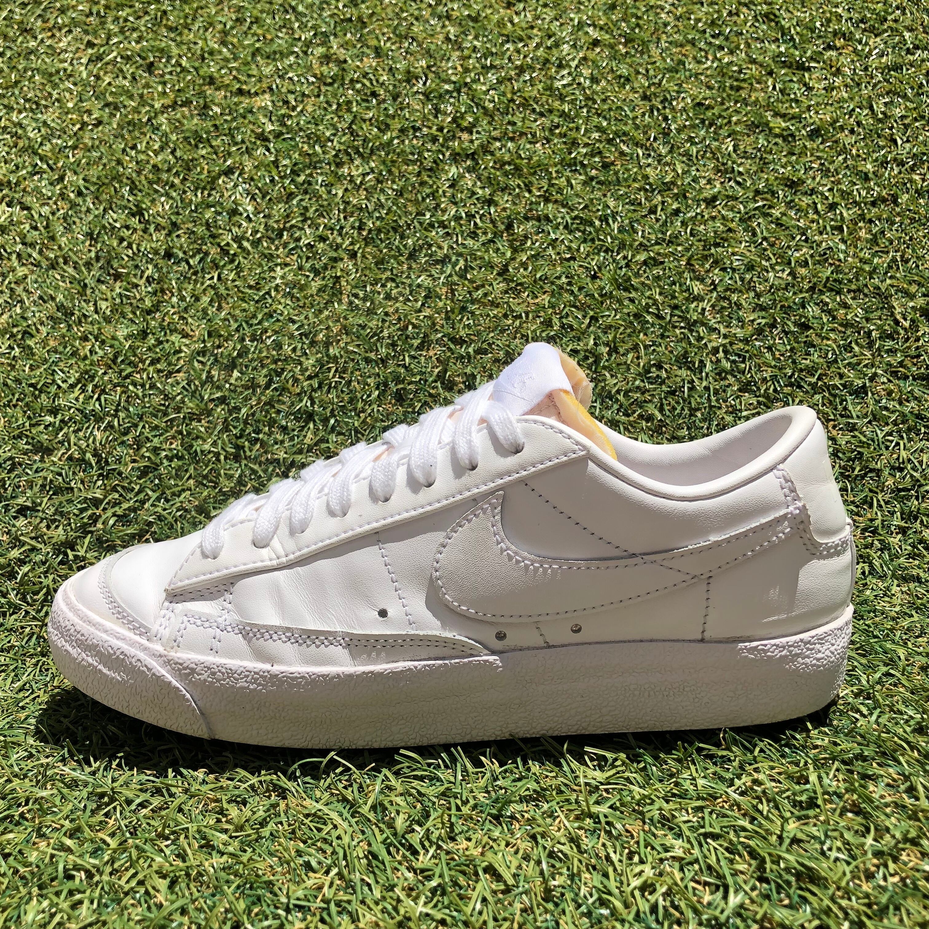 NIKE BLAZER LOW '77 ナイキ ブレザーロー '77 HT485