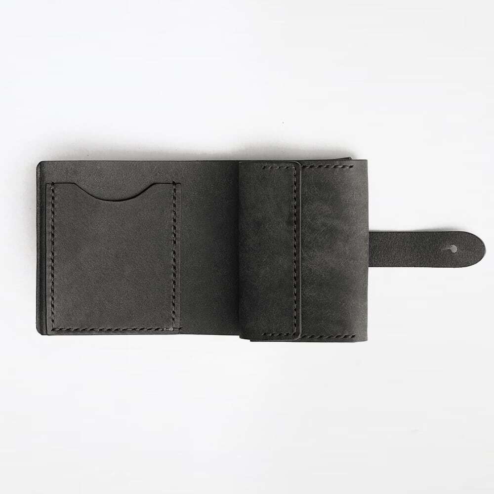 ベルトタイプ 二つ折り財布【ブラック】（在庫あり） | セミオーダー