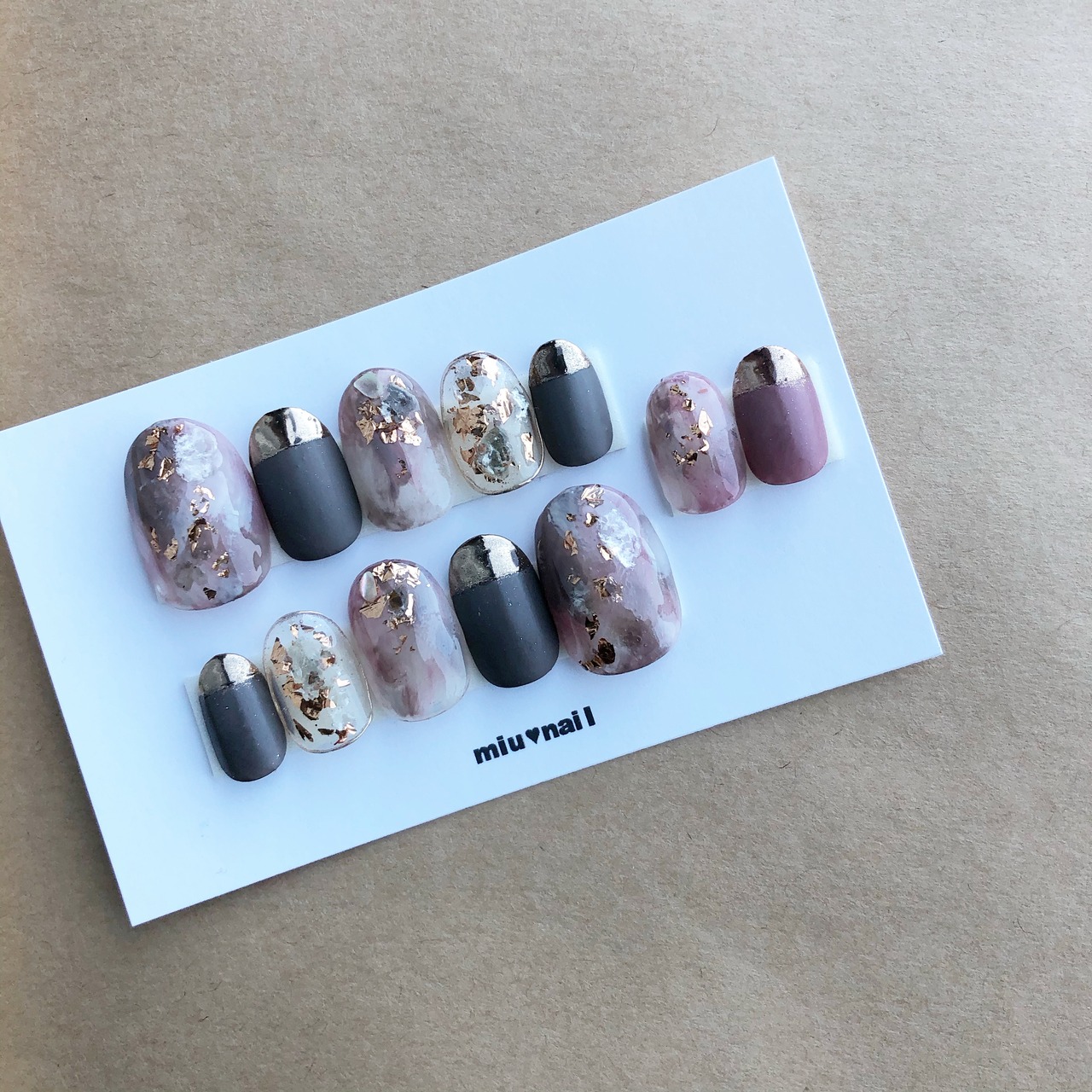 021♥予備チップ付き送料込♥くすみカラーのミラーフレンチネイル 