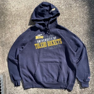 【XLサイズ】Champion US企画 × 米国オハイオ州トレド大学 "ROCKETS"古着 パーカー
