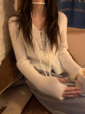 (予約)poster / Dokyu Fur Cardigan / 3color