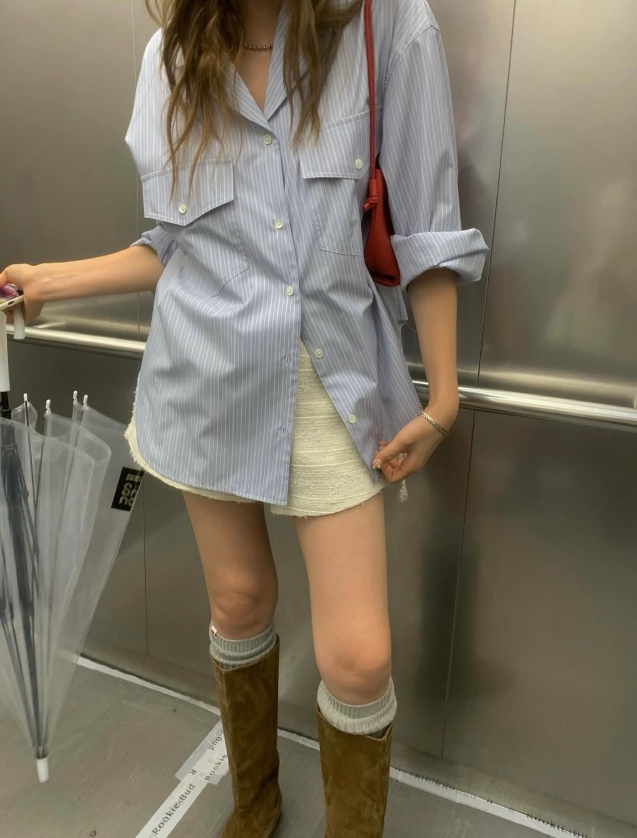 (即納)poster / Amy stripe shirt / sora