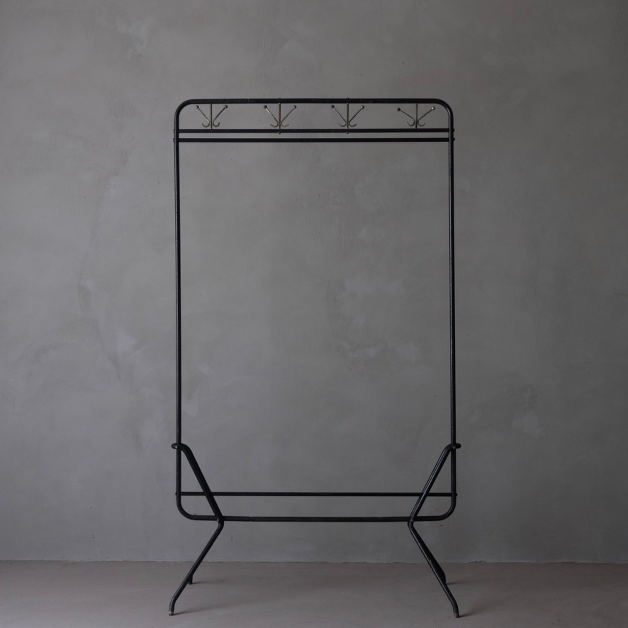 Hanger rack