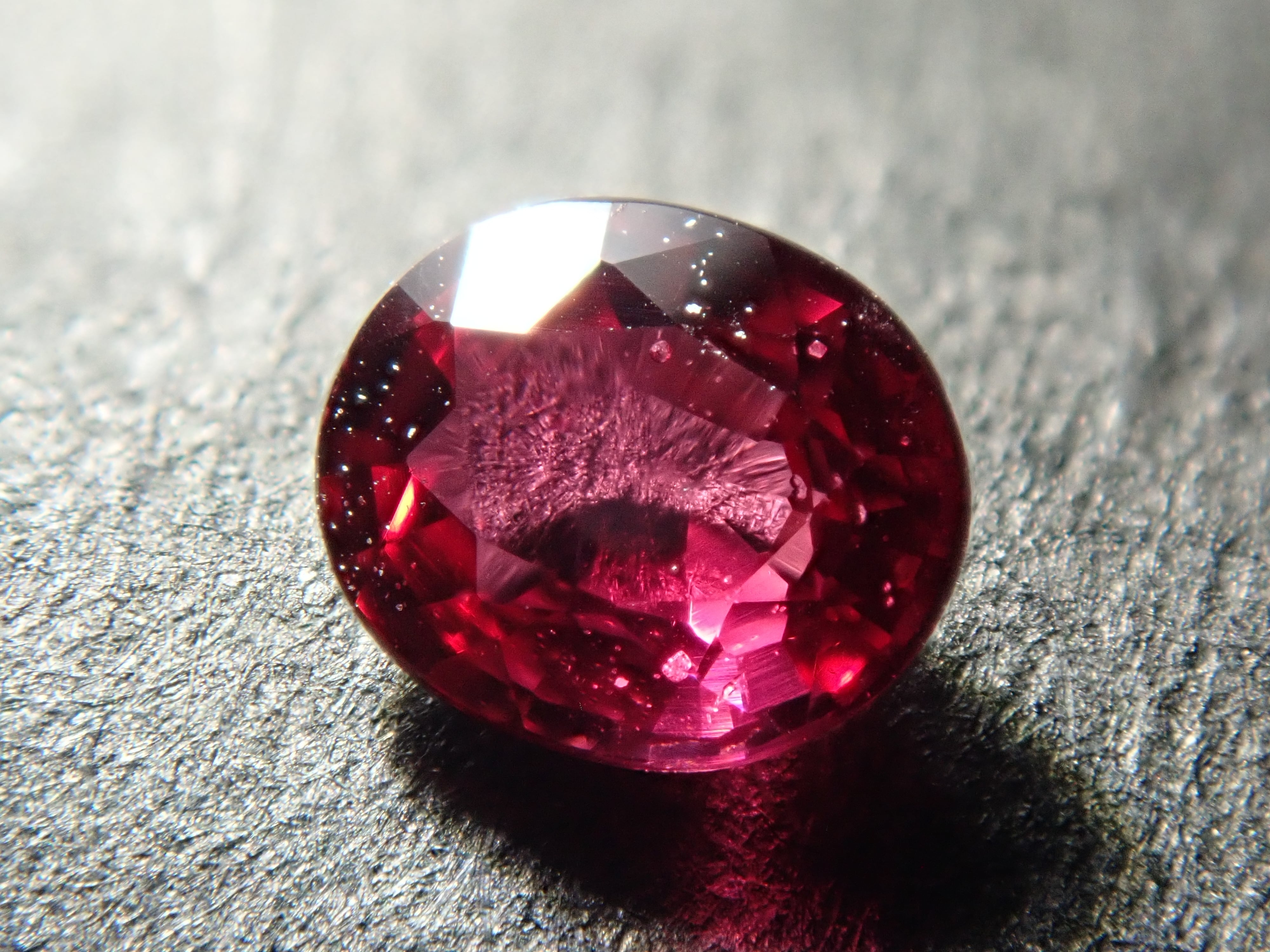 【新商品】ビルマ産レッドスピネル 0.166ct