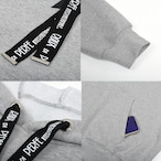 ロゴ紐ベーマークパーカー