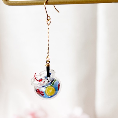 【片耳販売】金魚鉢ソーダのミニチュアピアス イヤリング イヤーカフ チャーム