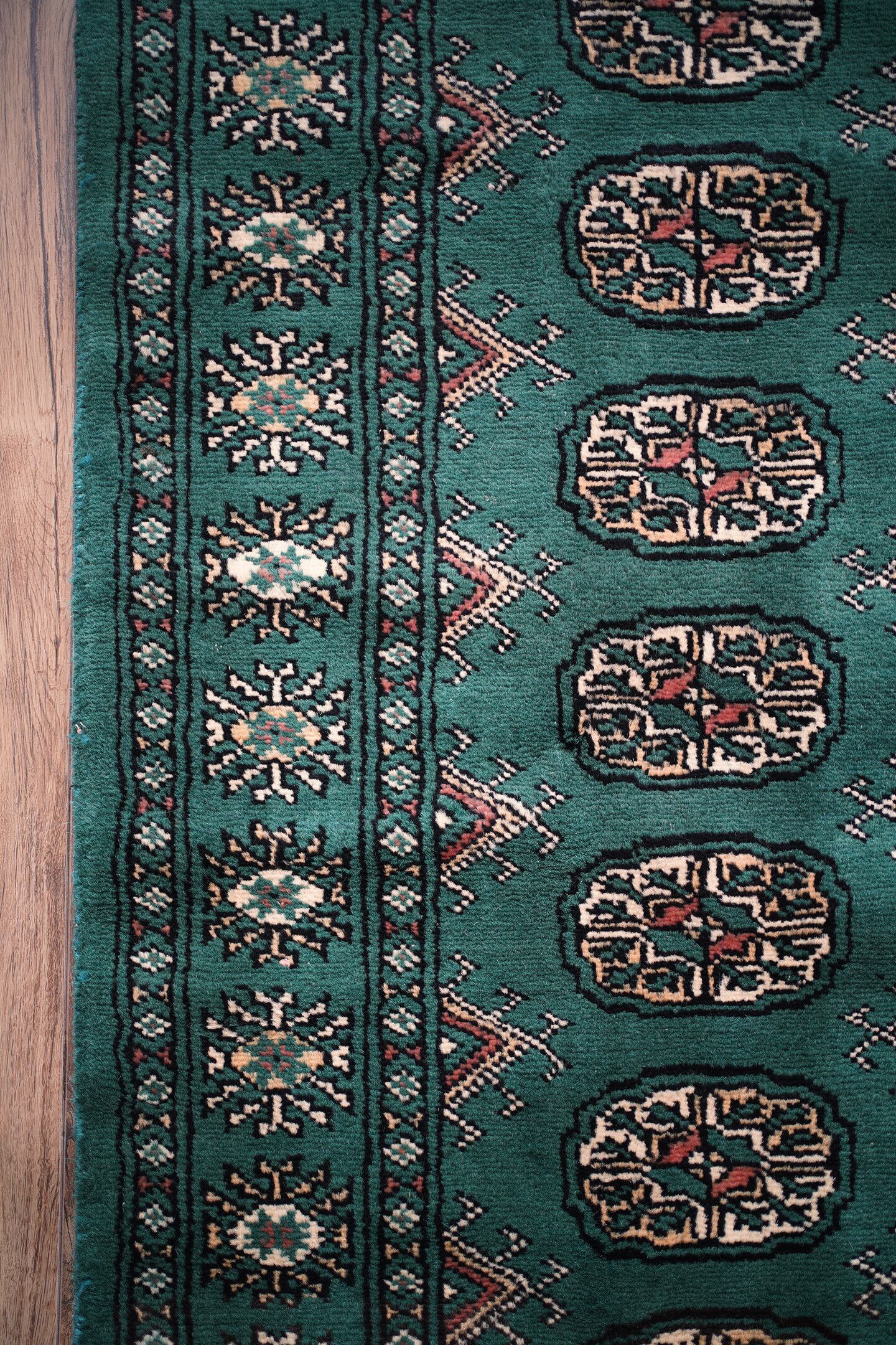 763】Vintage Pakistan Bokhara rug 2000's | ヴィンテージラグ専門店