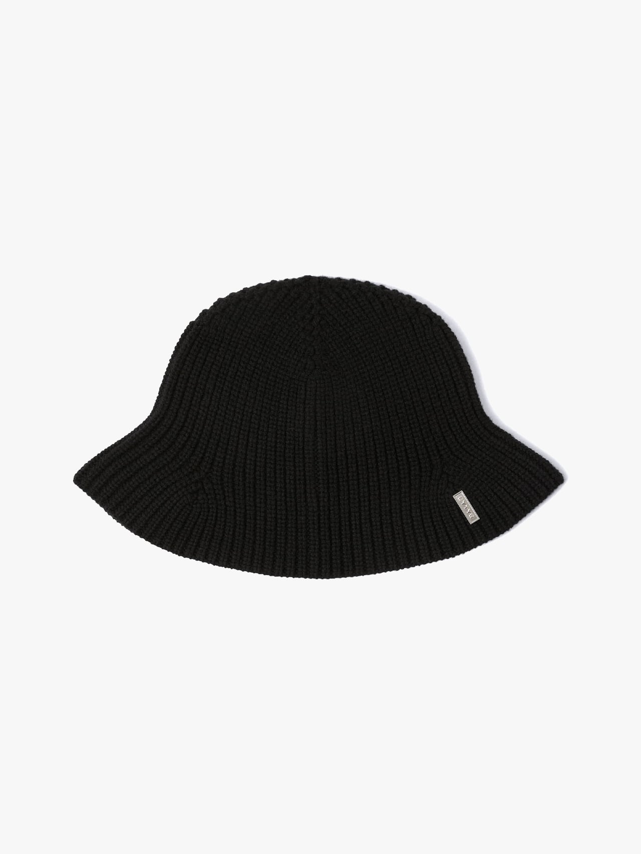 UNEEK BASEMNT - Discover independent style.
