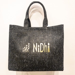 NiDhiトートバッグ