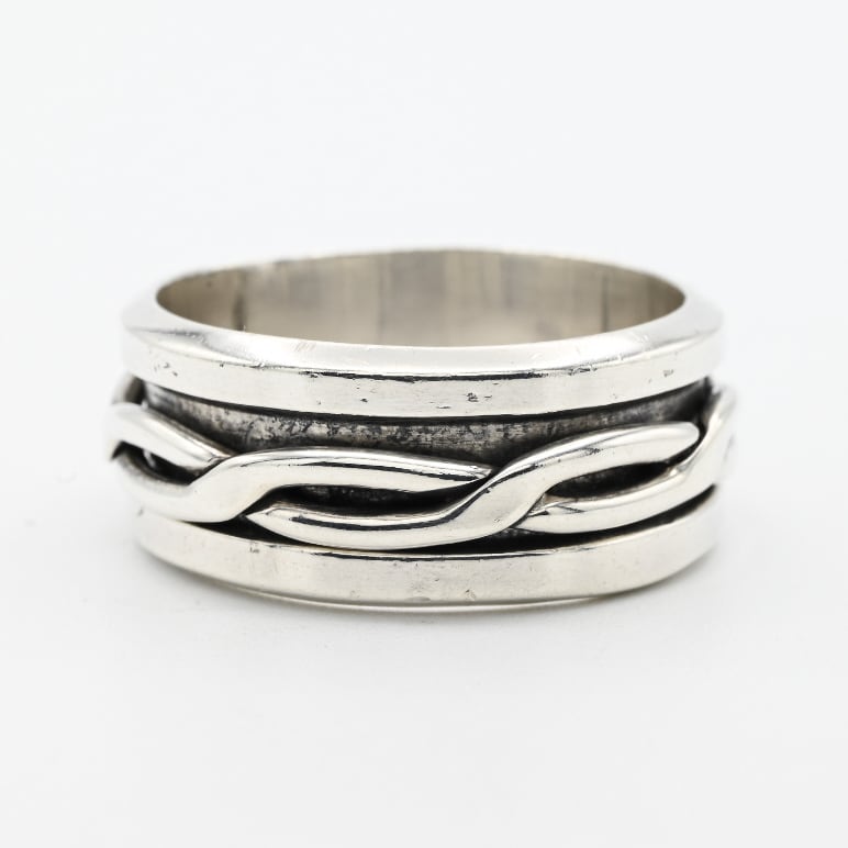 Cutting Out Chain Design Spinner Ring #24.0 / Mexico
