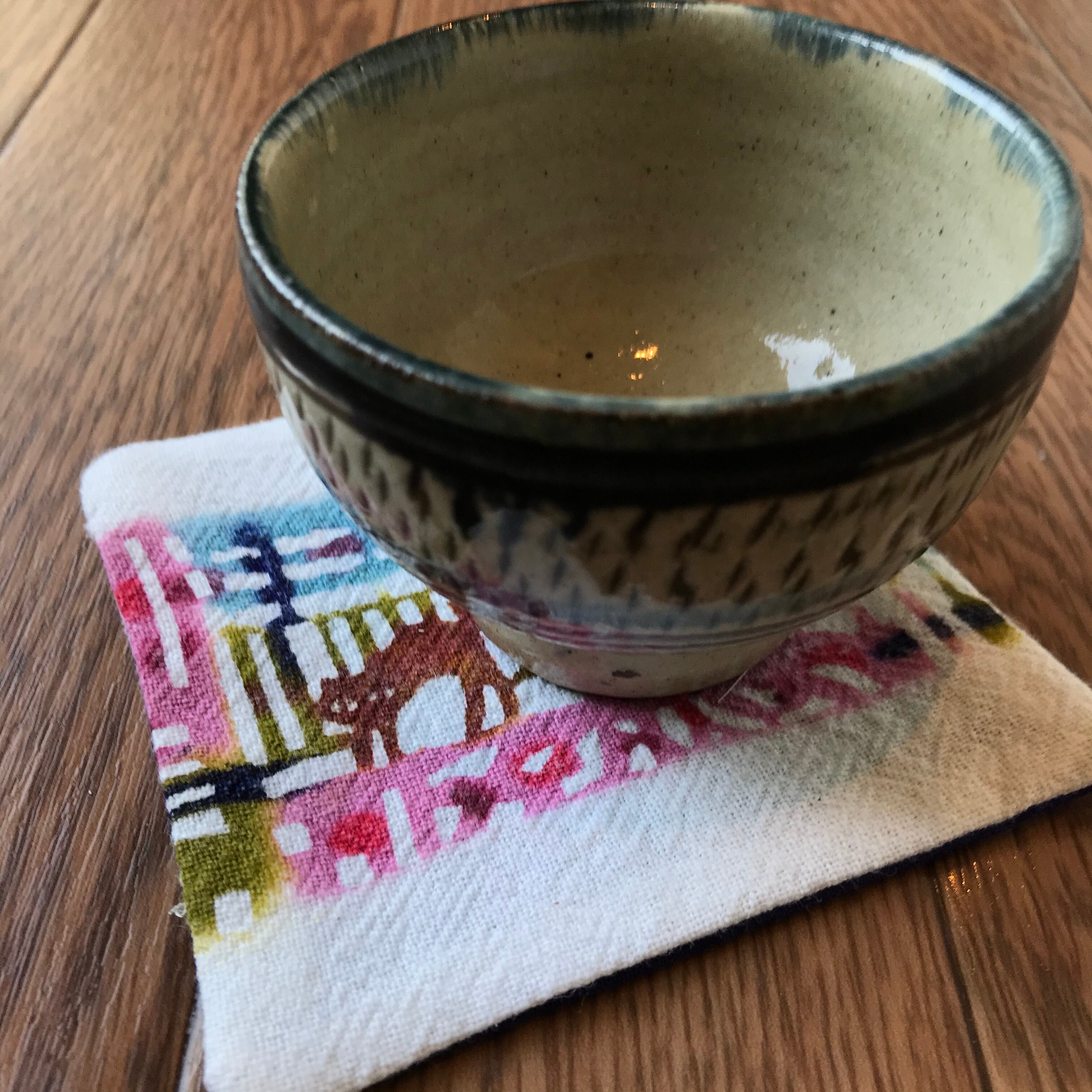 手染め紅型【びんがた】コースター 猫のさんぽ (水色&ヒグ) / 猫