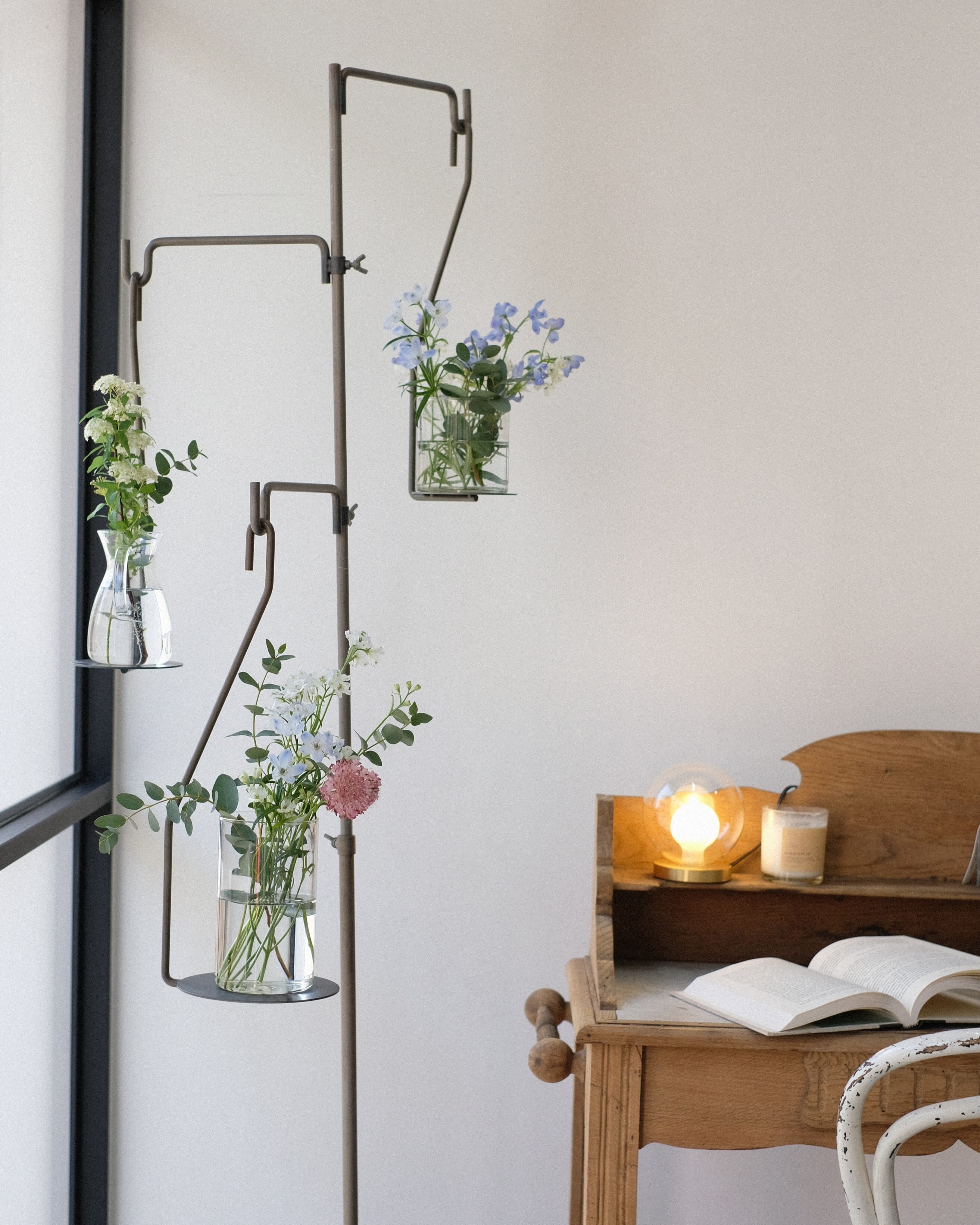 PLOP VERTICAL STAND | WEST VILLAGE TOKYO