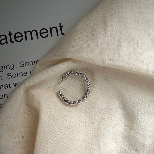 S925 twist deformer ring (R136)