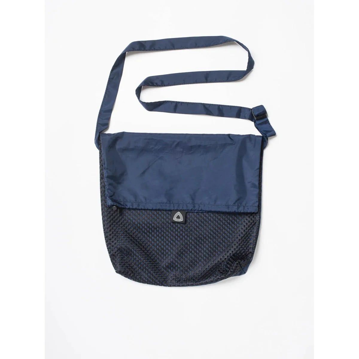 patagonia Lightweight Travel Courier Bag | PAY ID