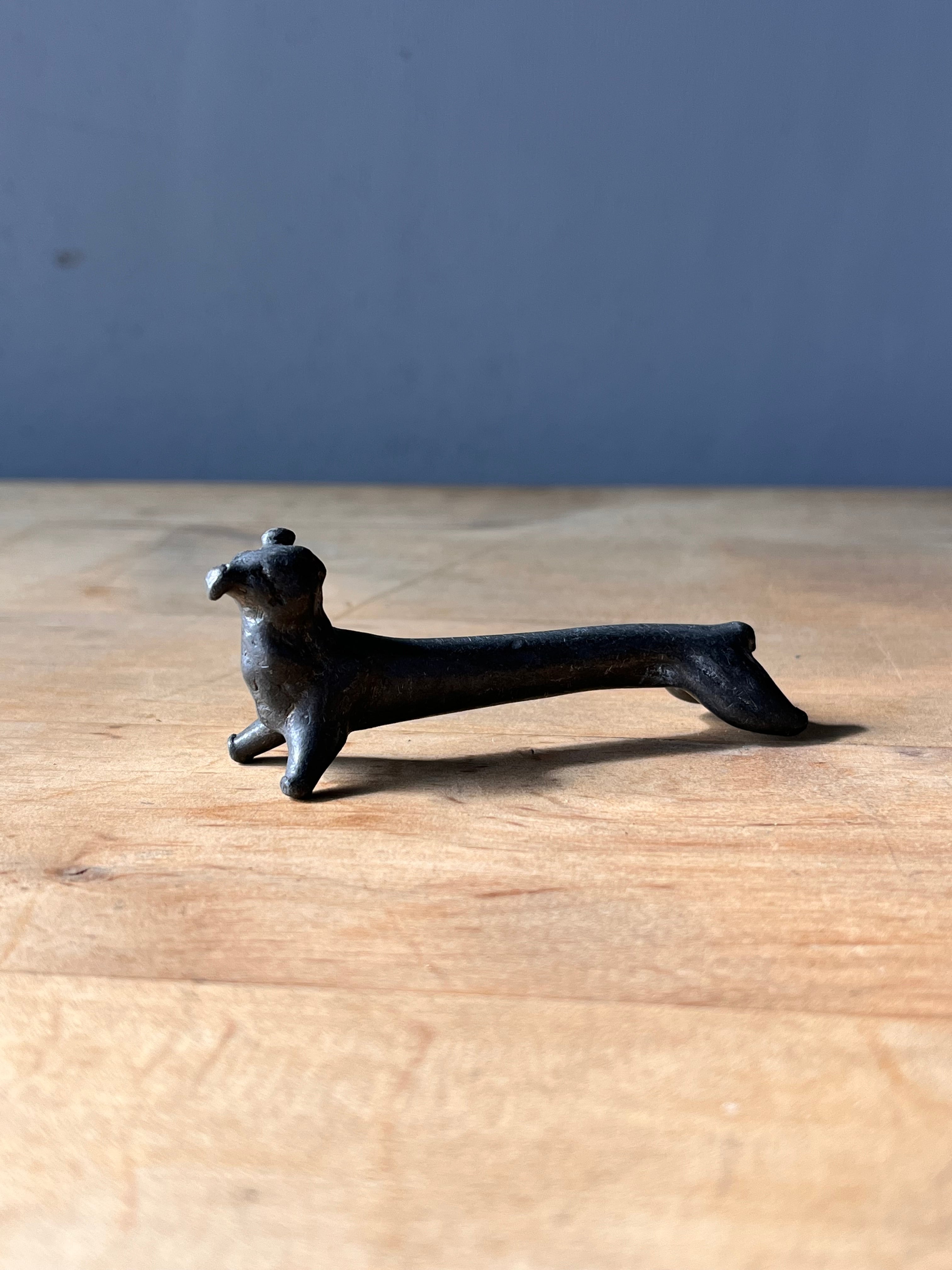 動物ナイフレスト