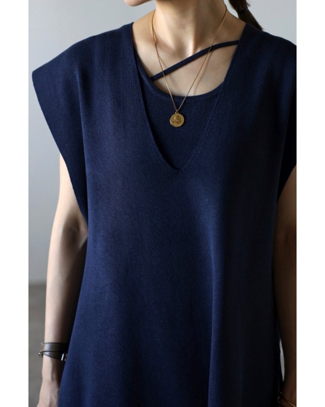 リネンタッチVネックニットベスト