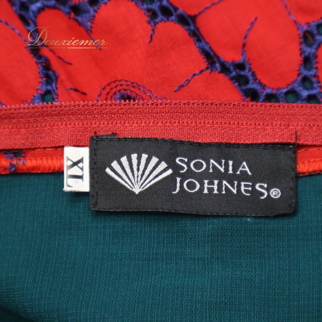 フラメンコ 衣装 SONIA JOHNES ソニアジョーンズ ファルダ スカート レッド系 ブラック系 グレイ系 赤 黒 紺 青 ボランテ フリル ハイウエスト 花 豪華 華やか 花柄 デザイン 発表会