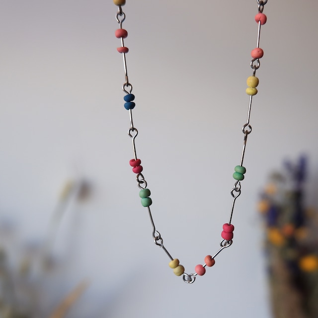 カラフルな木製 string abacus ネックレス (vijg-76)