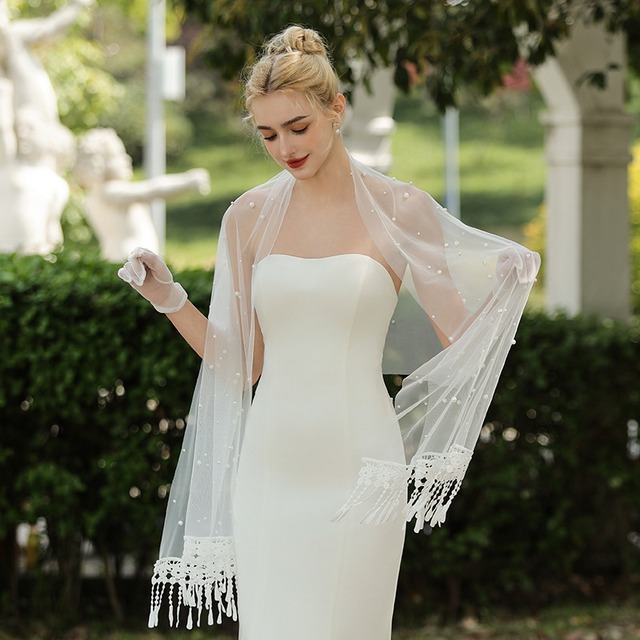 【ウェディングショール】 ウェディングドレス ショール オフホワイト 白 結婚式 小物 ウェディング 結婚式 挙式 フォトウェディング 20代 30代 40代 シンプル 前撮り 後撮り 少人数ウェディング ナチュラル ウェディング レストランウェディング ガーデンウェディング リゾートウェディング カジュアルウェディング  ソロウェディング