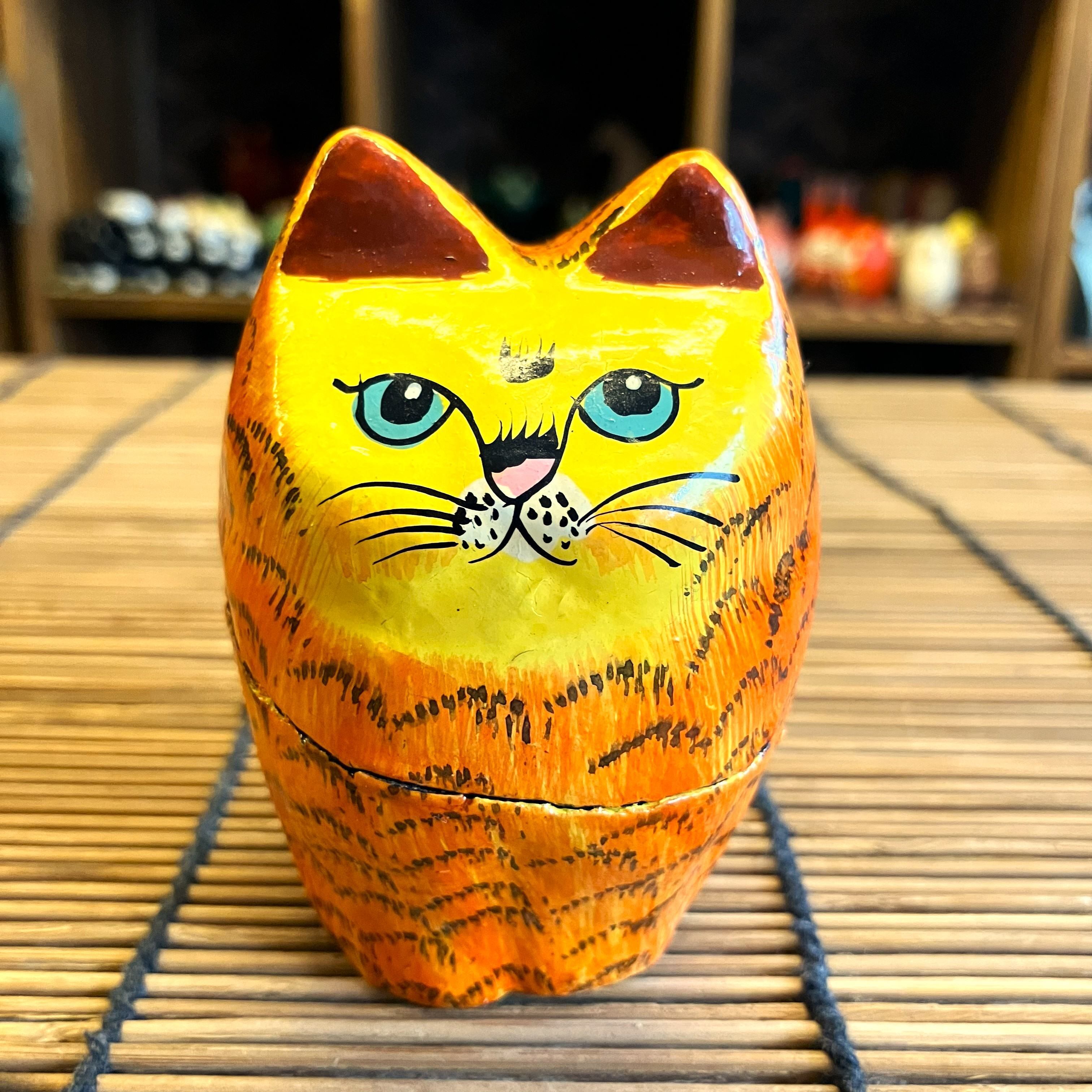 ネコ 猫 置物 小物入れ BOX お座りネコ ハチワレ 白黒 ペーパー
