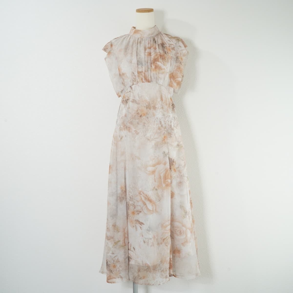 【完売】AMERI SCAN FLOWER CHIFFON DRESSベージュS